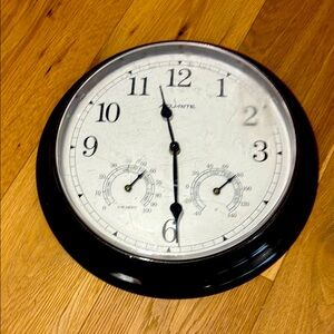 Black and White Wall Clock